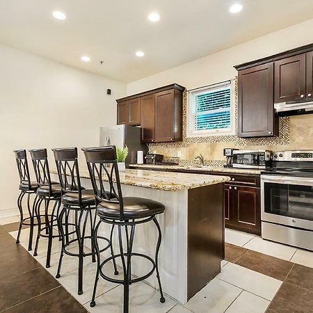 Spacious 3Br/2.5Bath Condo In Great Location New Orleans Exterior photo